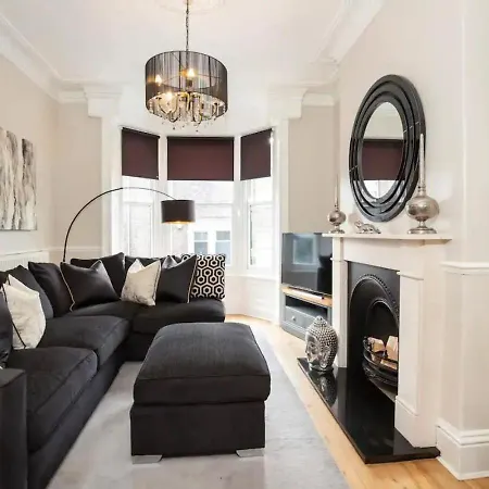 بيت للعطل The Haven يورك